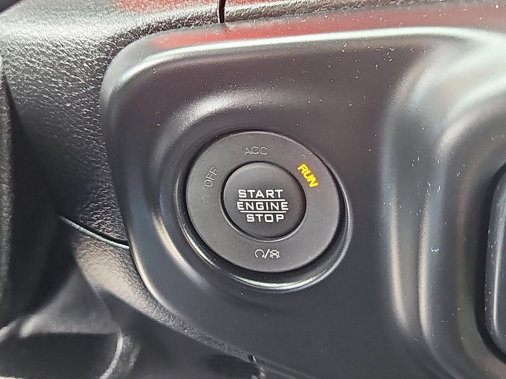 used 2021 Jeep Wrangler Unlimited car, priced at $36,900