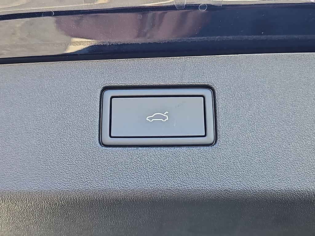 new 2026 Volkswagen Tiguan car, priced at $40,525