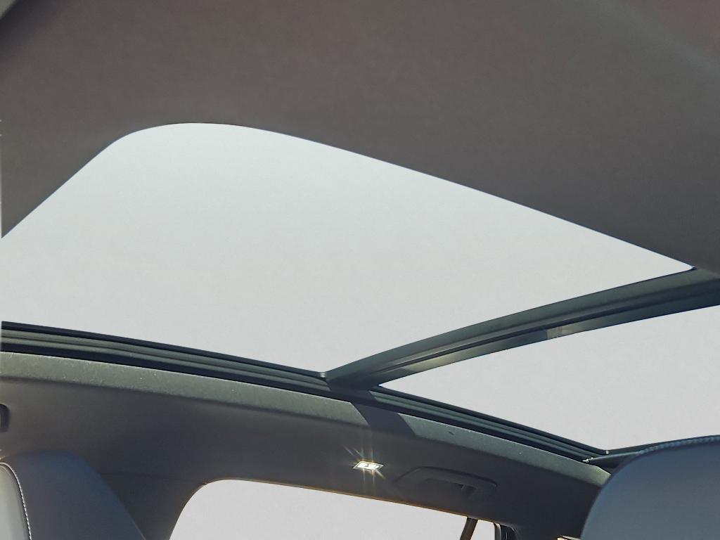 new 2026 Volkswagen Tiguan car, priced at $40,525