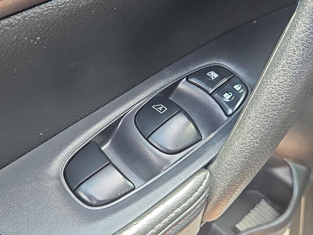used 2014 Nissan Rogue car, priced at $8,500