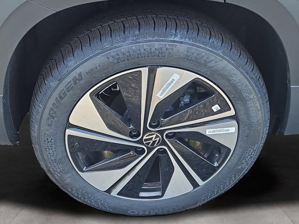new 2025 Volkswagen Taos car, priced at $31,228
