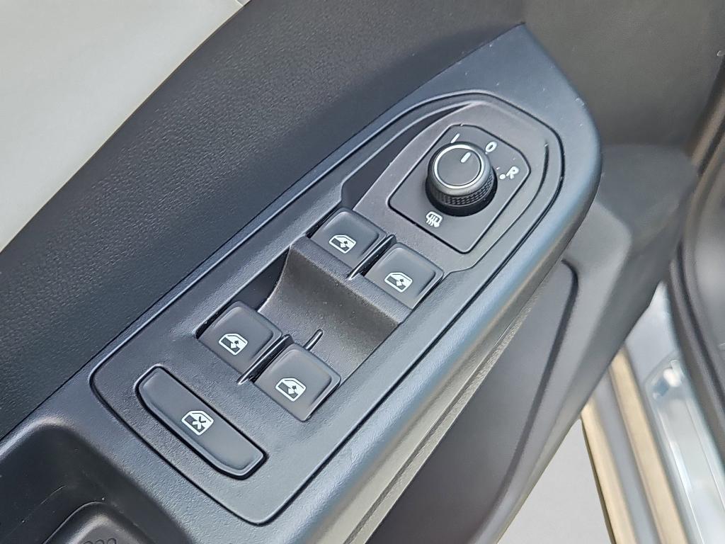new 2025 Volkswagen Taos car, priced at $31,228