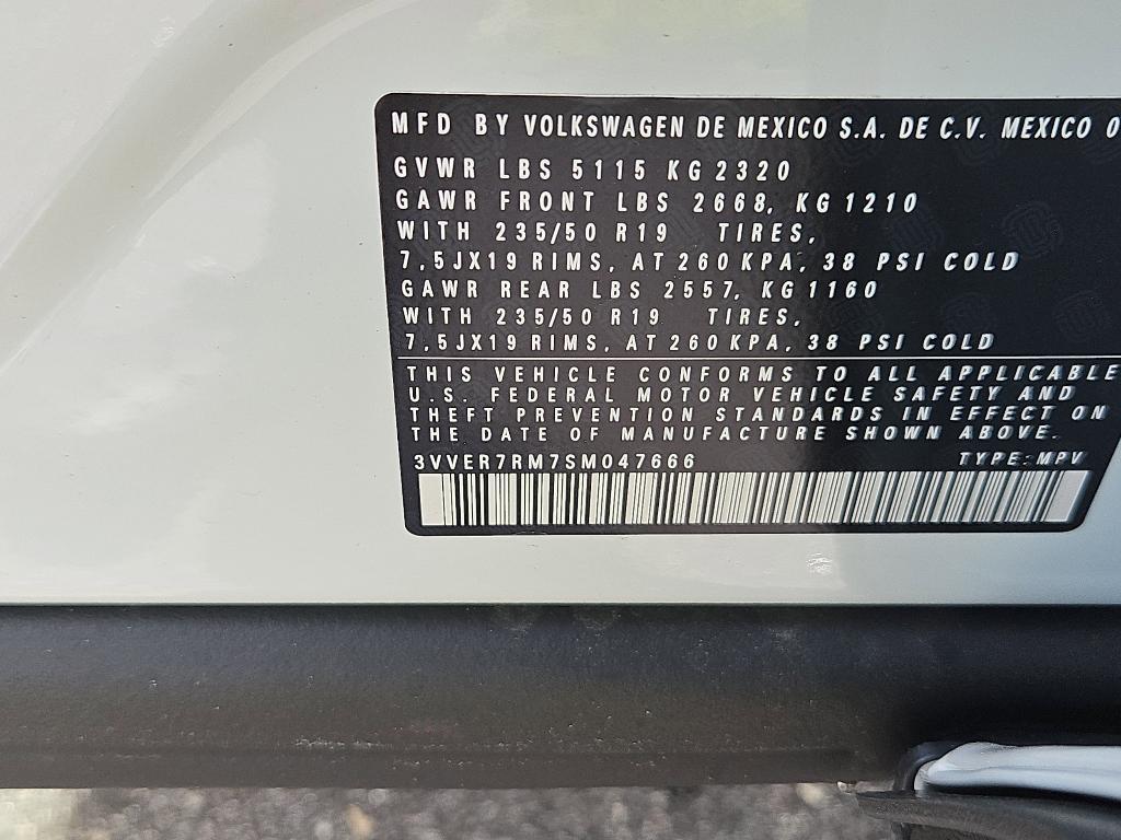 new 2025 Volkswagen Tiguan car, priced at $34,737