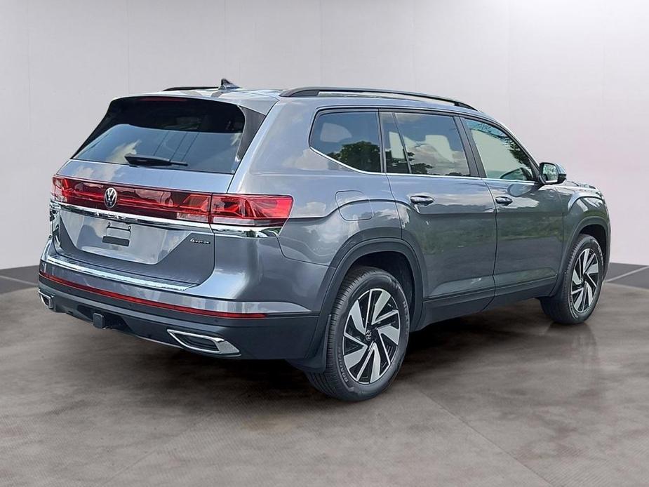 new 2024 Volkswagen Atlas car, priced at $39,647