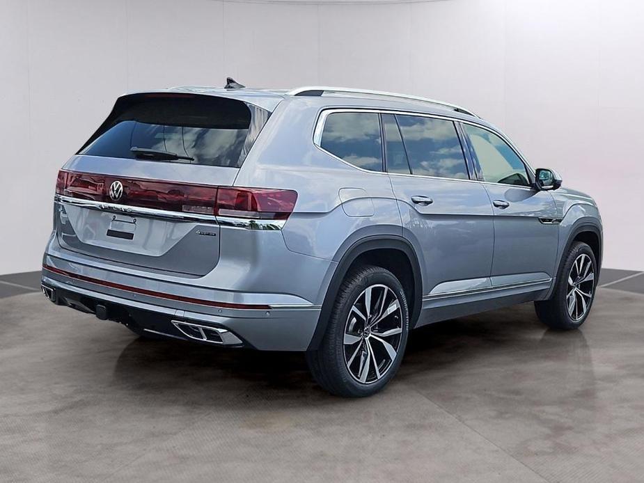 new 2024 Volkswagen Atlas car, priced at $48,511