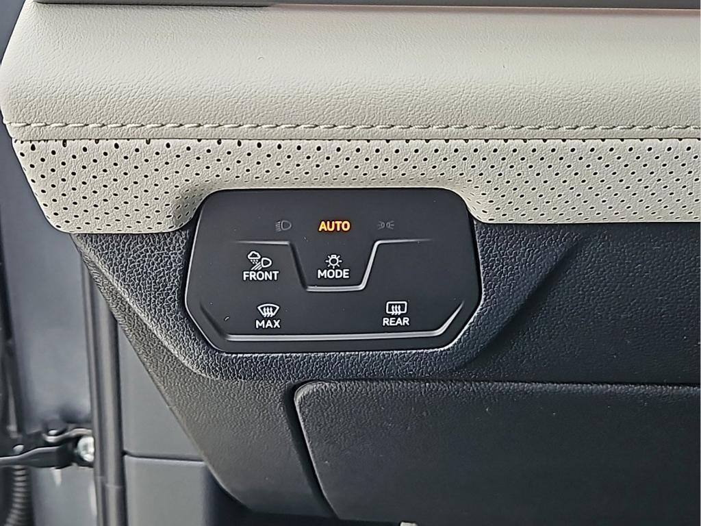 new 2025 Volkswagen Atlas Cross Sport car, priced at $51,196