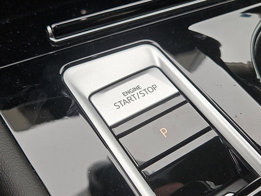 new 2025 Volkswagen Atlas car, priced at $47,431