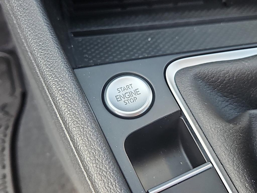 used 2025 Volkswagen Jetta car, priced at $22,900