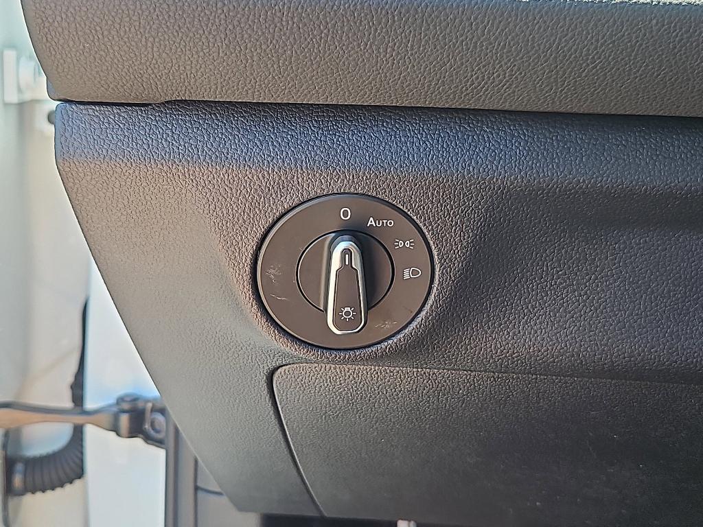 new 2025 Volkswagen Jetta car, priced at $25,024