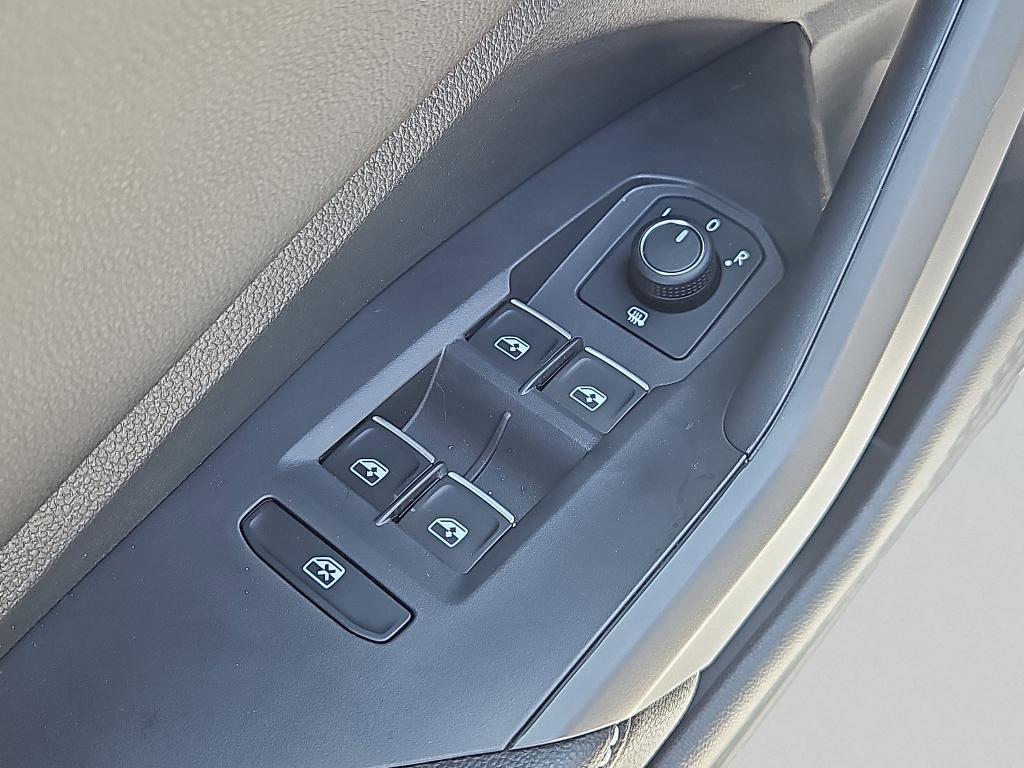 new 2025 Volkswagen Jetta car, priced at $25,024