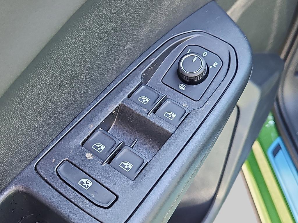 new 2025 Volkswagen Taos car, priced at $34,426