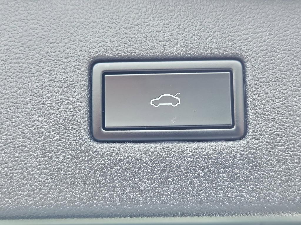 used 2019 Volkswagen Tiguan car, priced at $20,900