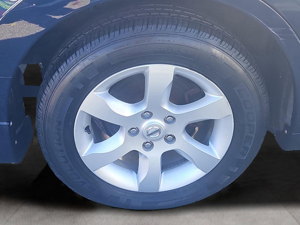 used 2008 Nissan Altima Hybrid car, priced at $7,900