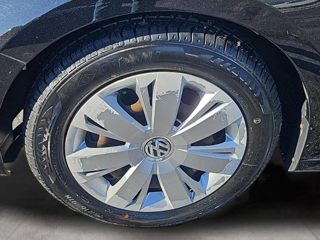 used 2014 Volkswagen Jetta car, priced at $7,500