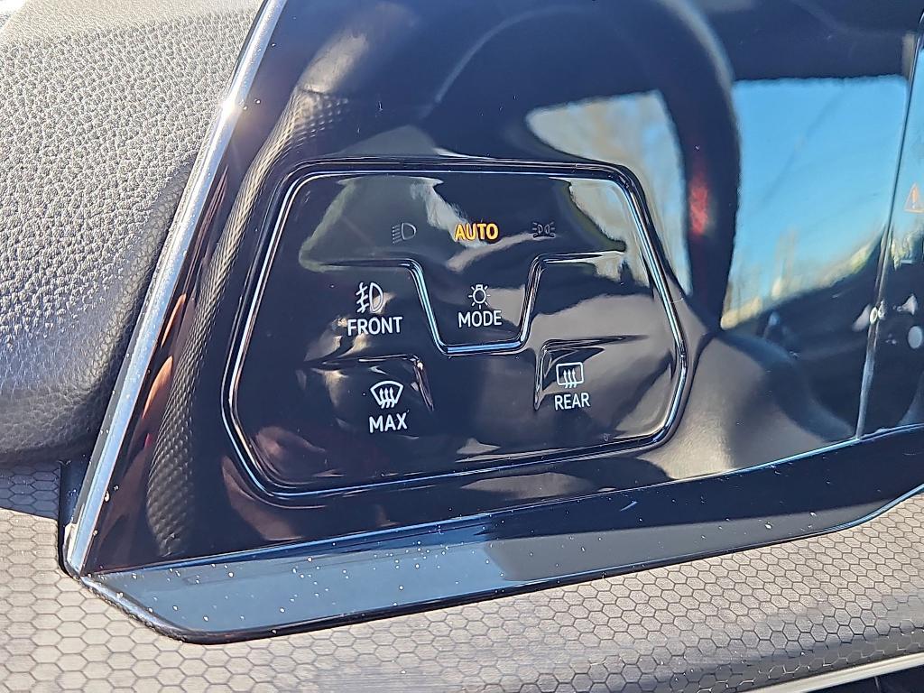 used 2022 Volkswagen Golf GTI car, priced at $28,500