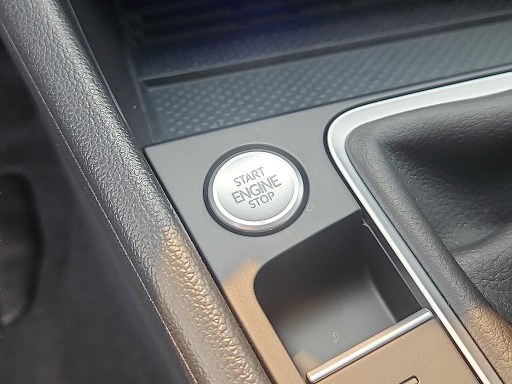 used 2025 Volkswagen Jetta car, priced at $25,000