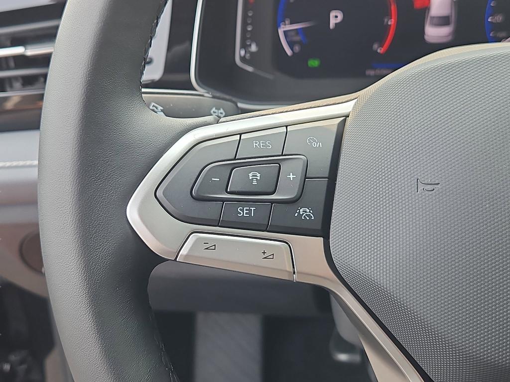 used 2025 Volkswagen Jetta car, priced at $25,000