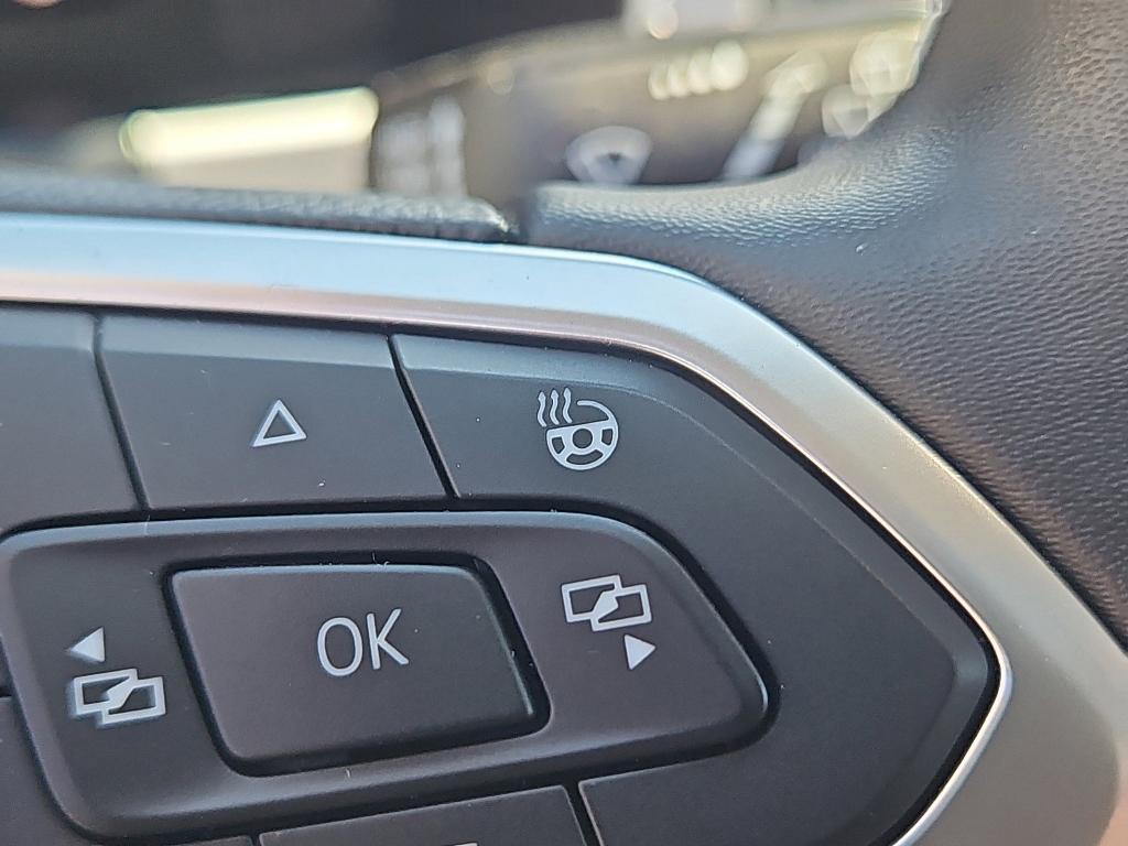 used 2022 Volkswagen Atlas car, priced at $27,900