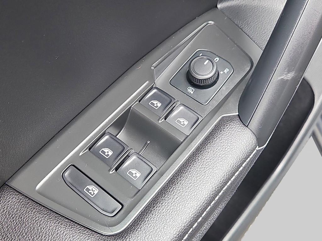 used 2024 Volkswagen Tiguan car, priced at $24,900
