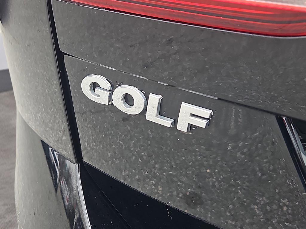 used 2015 Volkswagen Golf SportWagen car, priced at $12,900
