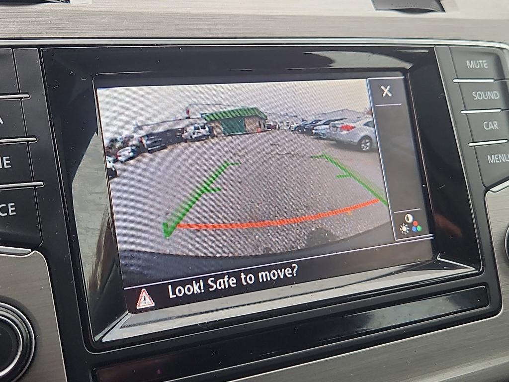 used 2015 Volkswagen Golf SportWagen car, priced at $12,900