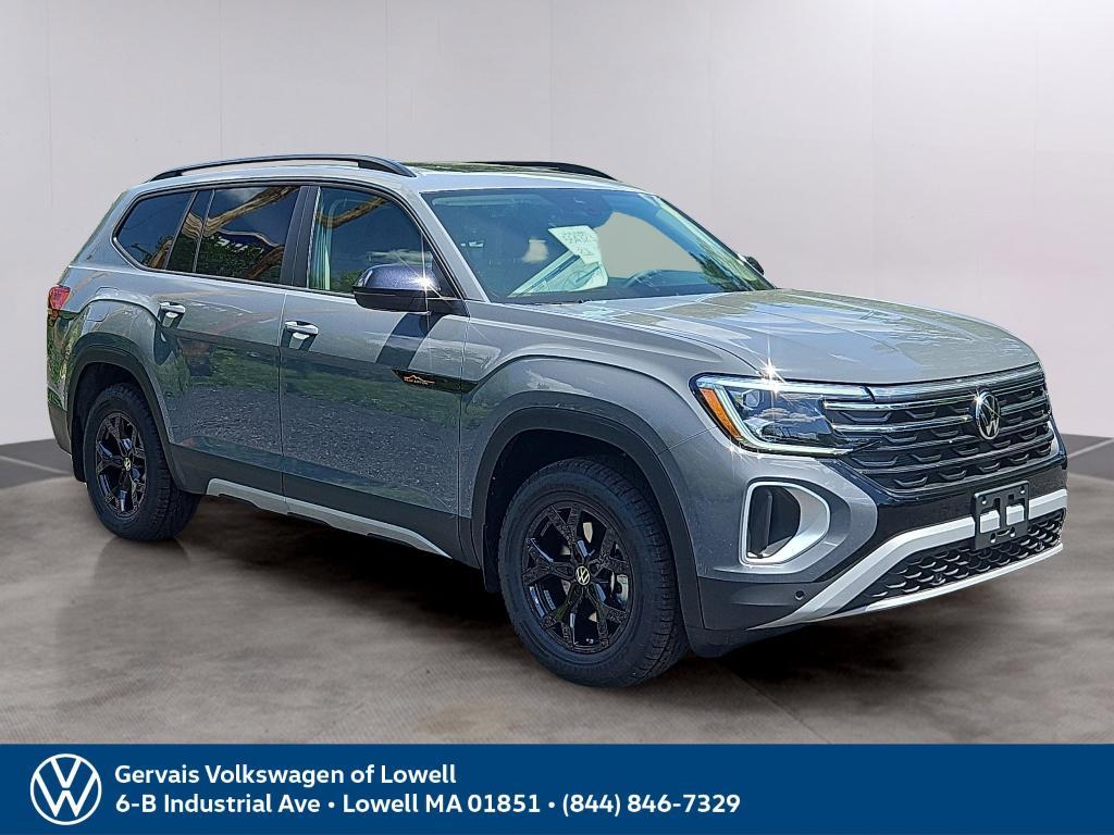 new 2025 Volkswagen Atlas car, priced at $44,585
