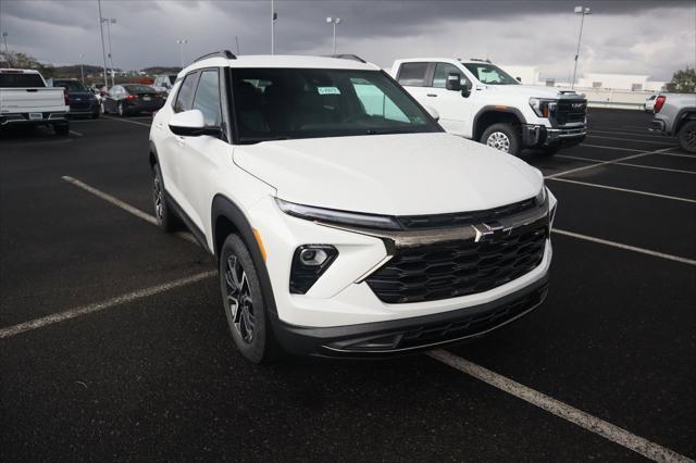 new 2025 Chevrolet TrailBlazer car, priced at $32,130