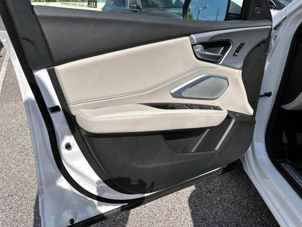 new 2025 Acura RDX car, priced at $47,151