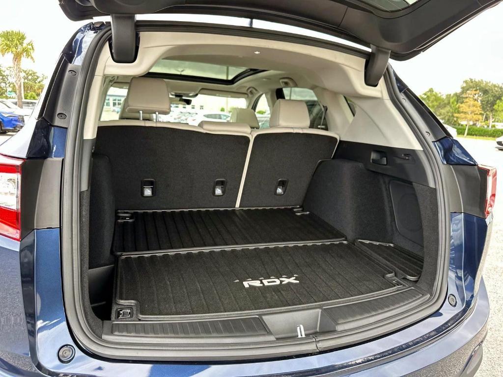 new 2025 Acura RDX car, priced at $46,580