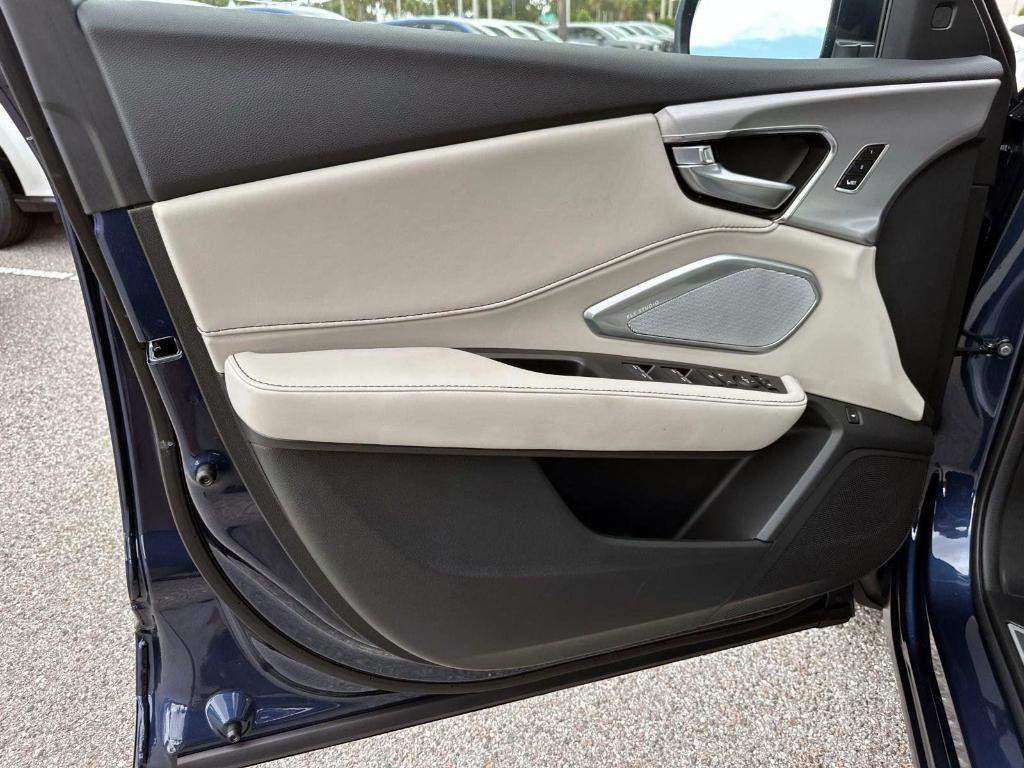 new 2025 Acura RDX car, priced at $46,580