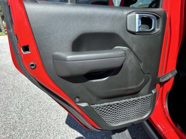 used 2022 Jeep Wrangler Unlimited car, priced at $39,000
