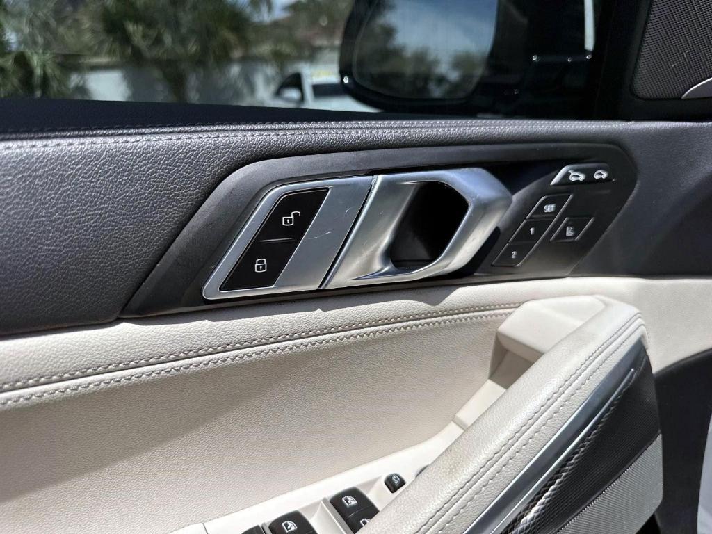 used 2022 BMW X6 car, priced at $46,500