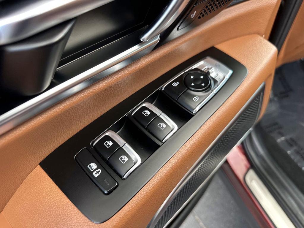 used 2024 Kia Telluride car, priced at $41,800