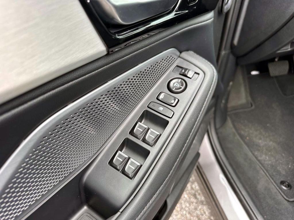 new 2026 Acura MDX car, priced at $53,750