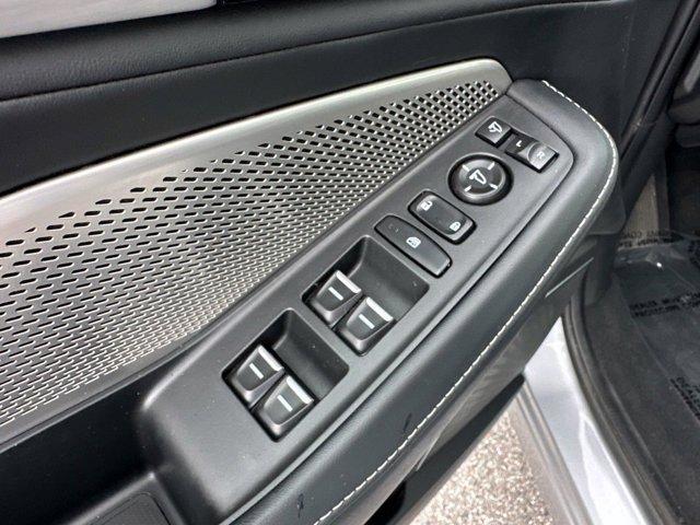 used 2023 Acura MDX car, priced at $40,200