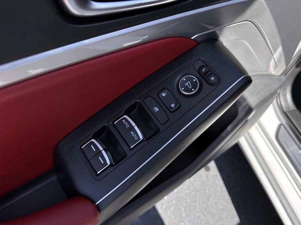 used 2025 Acura Integra car, priced at $30,500