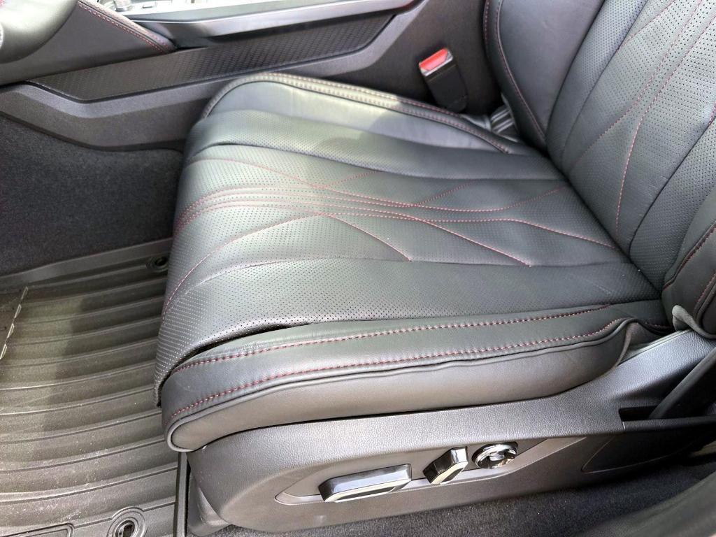 new 2026 Acura MDX car, priced at $70,850