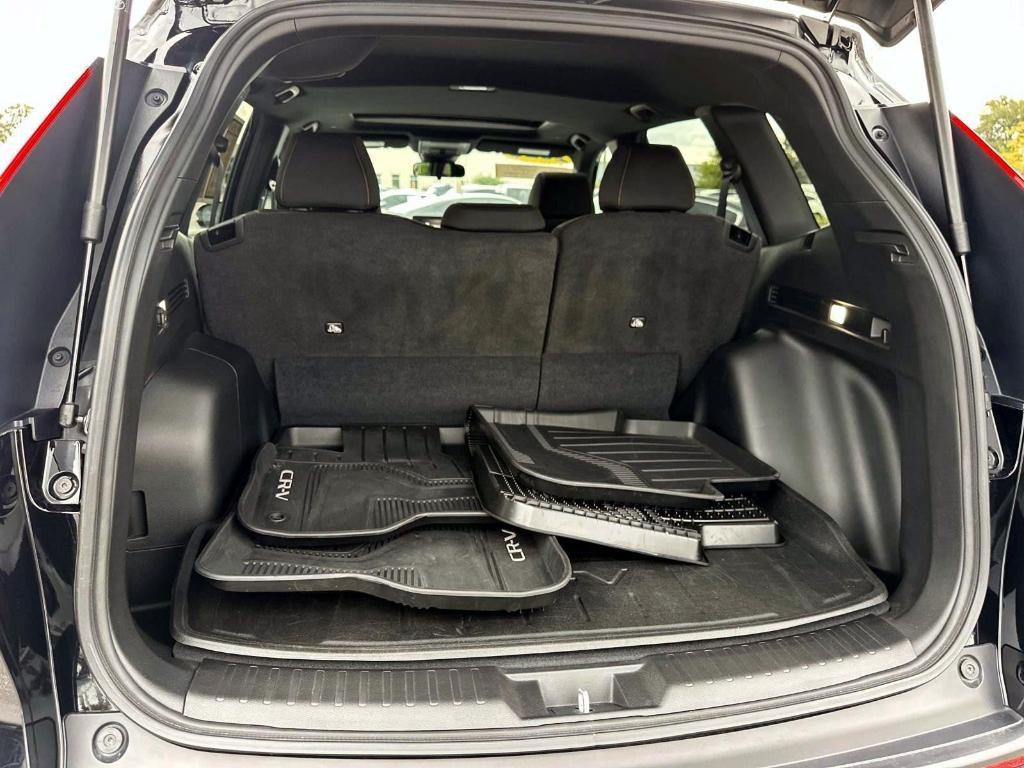 used 2023 Honda CR-V Hybrid car, priced at $28,000