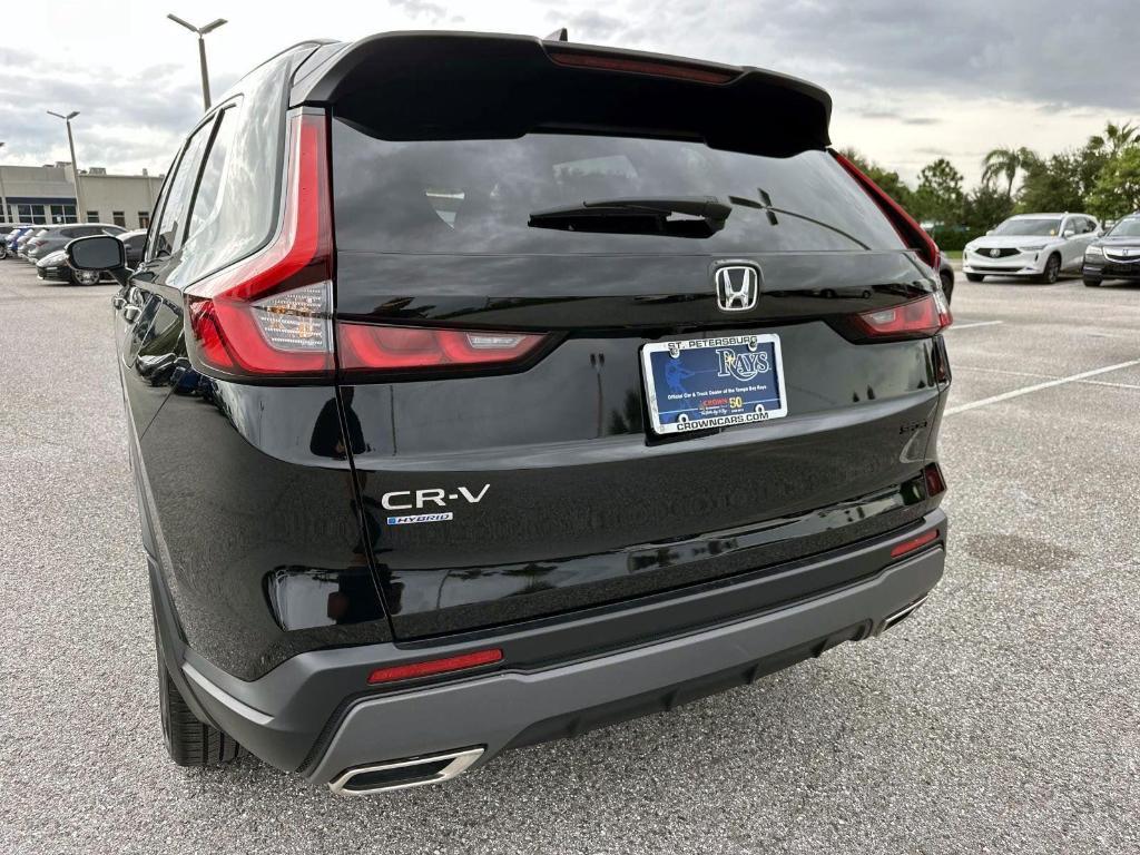 used 2023 Honda CR-V Hybrid car, priced at $28,000