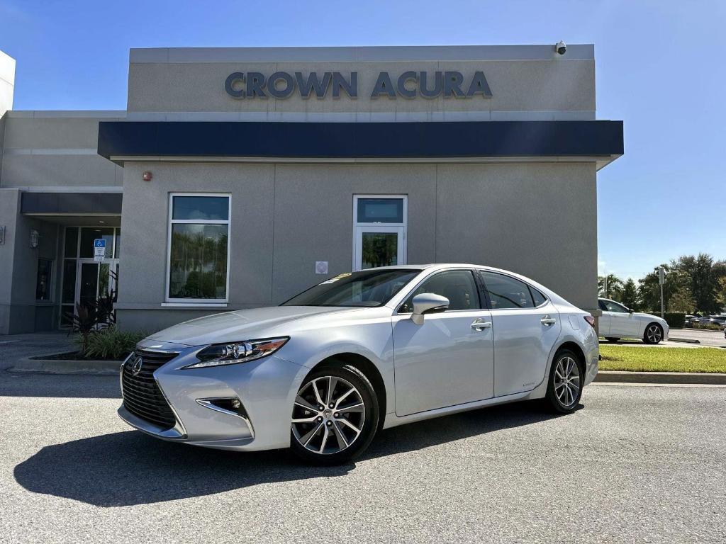 used 2018 Lexus ES 300h car, priced at $21,700
