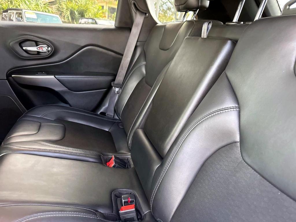 used 2020 Jeep Cherokee car, priced at $14,000