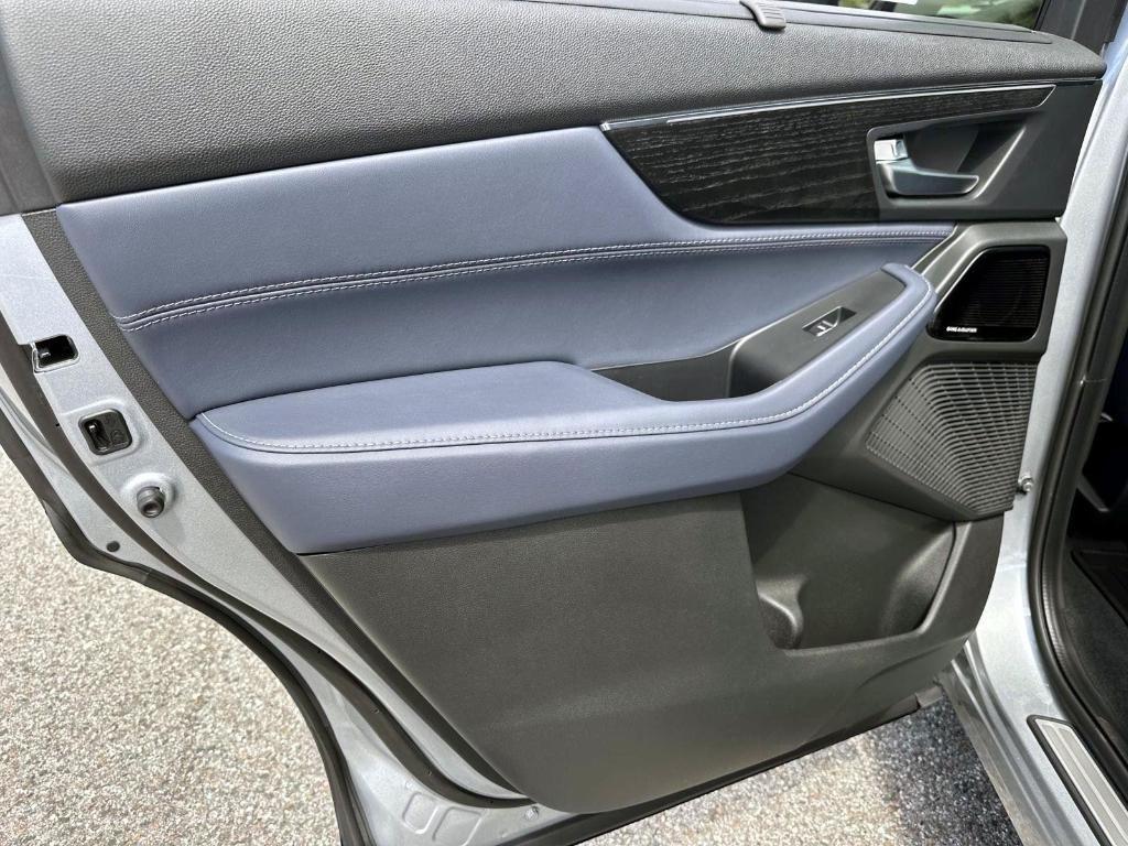 new 2026 Acura MDX car, priced at $77,200