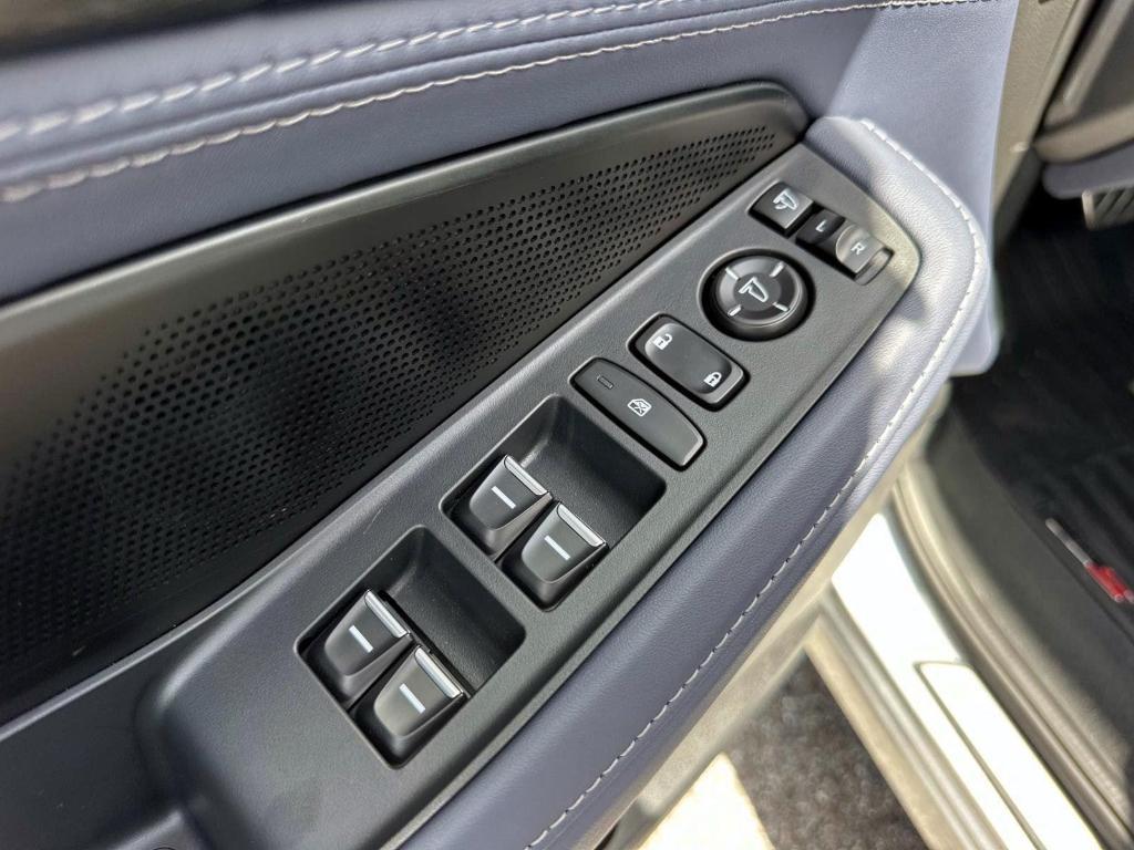 new 2026 Acura MDX car, priced at $77,200