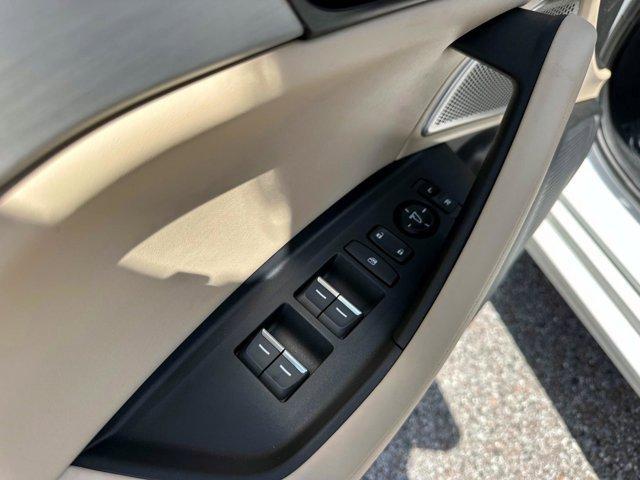 new 2025 Acura TLX car, priced at $47,195