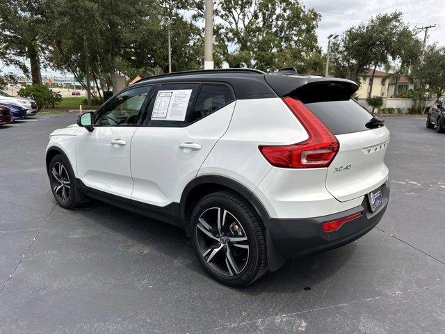 used 2022 Volvo XC40 car, priced at $25,700