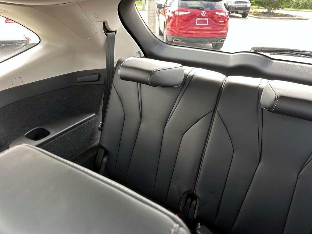 used 2023 Acura MDX car, priced at $41,000