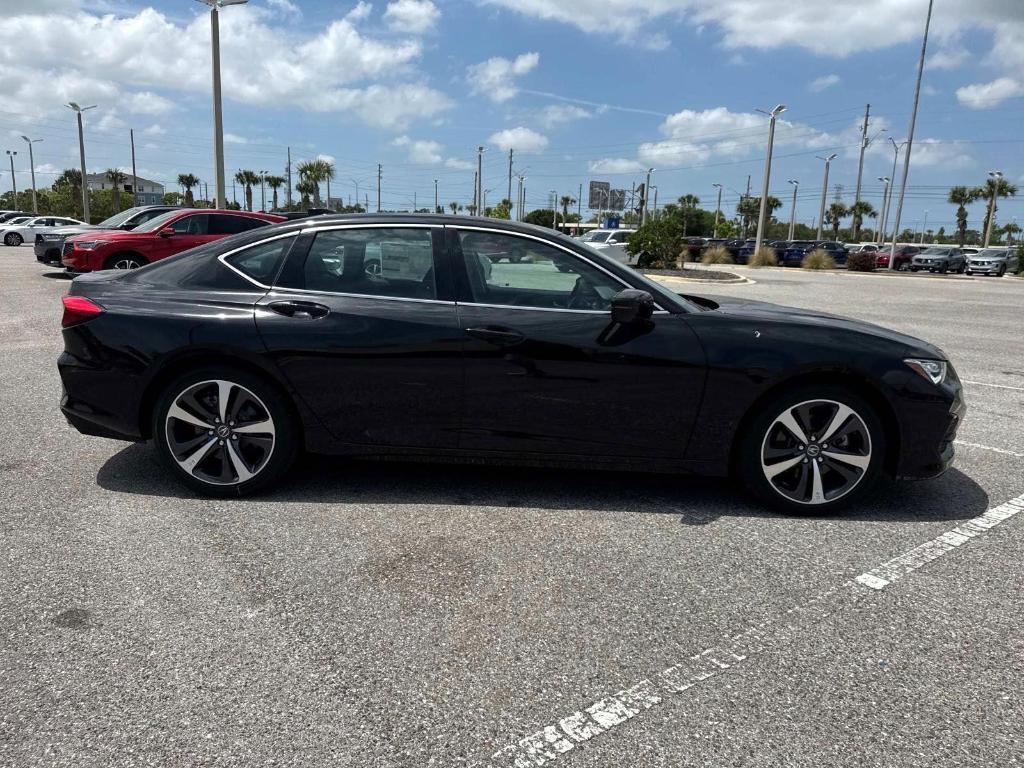 new 2025 Acura TLX car, priced at $44,988
