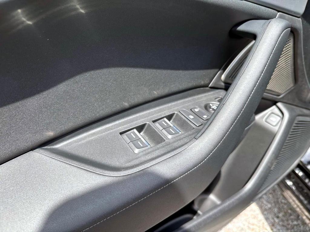 new 2025 Acura TLX car, priced at $44,988