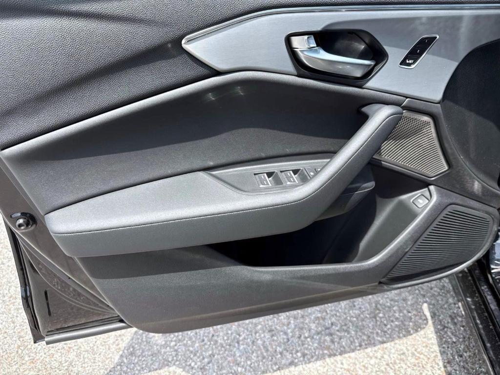 new 2025 Acura TLX car, priced at $44,988