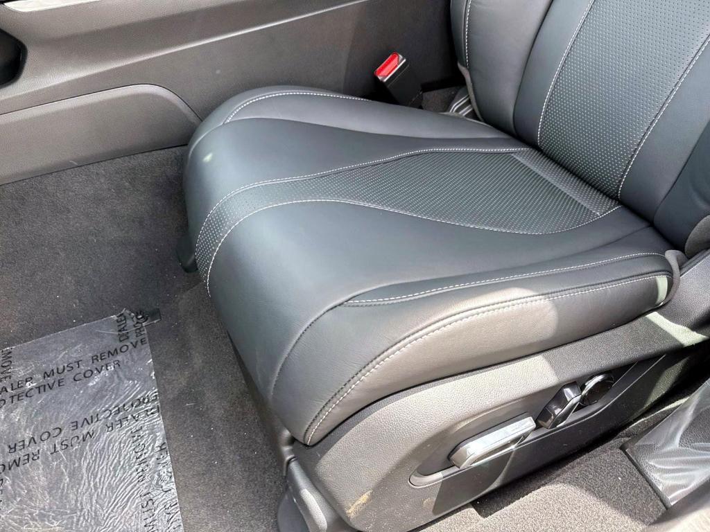 new 2025 Acura TLX car, priced at $44,988